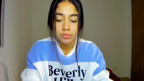 Aria Montgomery online show from March 31, 3:39 am