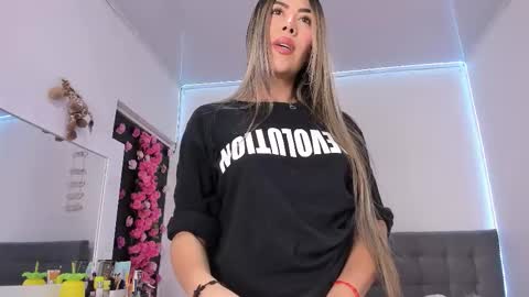 Ariana online show from March 25, 4:32 pm