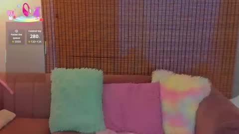 Ariana Cruz online show from February 1, 1:32 pm