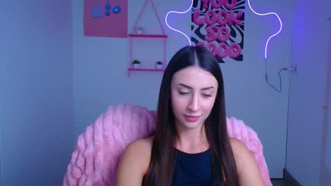 Ariana online show from October 25, 11:40 am