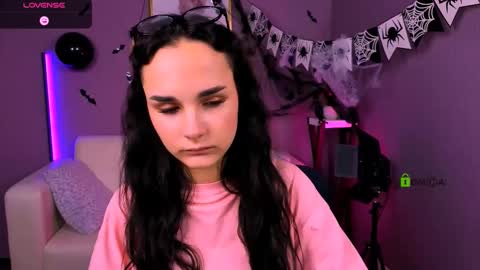 ariana_ross7 online show from October 25, 7:21 pm