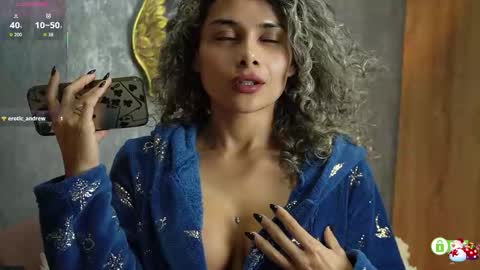 cristina online show from November 13, 11:37 pm