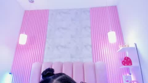 ArianaRougee online show from June 24, 4:22 am