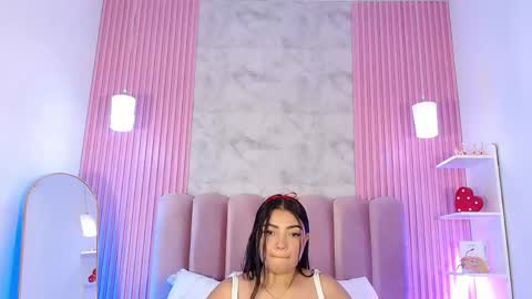 ArianaRougee online show from April 22, 3:20 pm