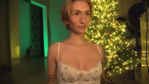 Olivka online show from December 10, 6:22 am