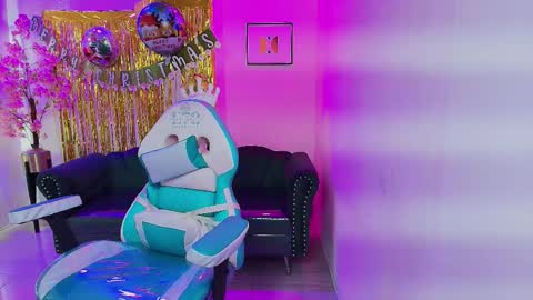 arianna_sweeet online show from December 14, 3:12 am