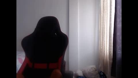 ariannaloovel online show from March 5, 6:12 pm