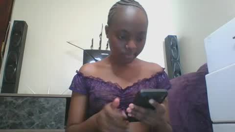 Tight pussy online show from April 14, 5:18 am