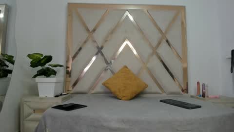 arielasm online show from September 22, 12:36 pm