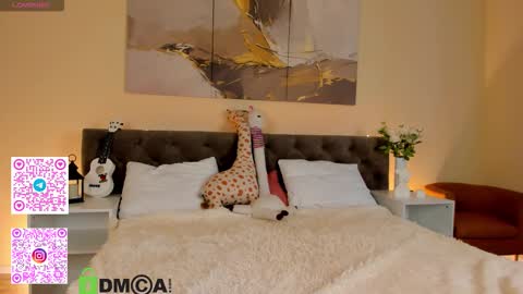 Ariella GTM3  Tue Wed Thu Fri Sat  0400 am-1030pm online show from October 15, 1:52 am