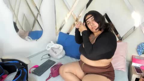 ariht online show from April 4, 11:47 pm