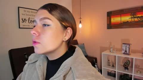  Arianna  online show from March 5, 12:00 pm