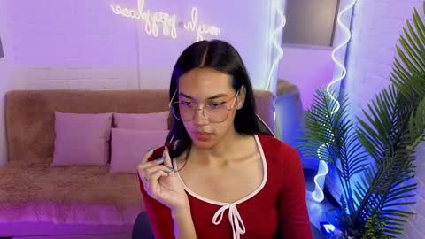 artemiss_tay online show from September 19, 7:13 pm