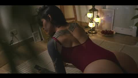 Linda  independent model artgeea online show from May 8, 10:22 pm
