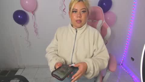 Val online show from October 24, 2:29 am