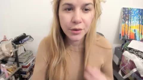 MIA online show from December 13, 7:53 pm