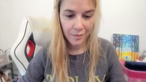 MIA online show from November 16, 12:05 pm