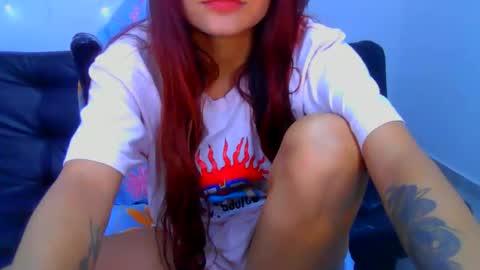 asa akiraaax online show from September 12, 3:29 am