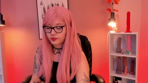 Asami  online show from January 23, 8:45 pm