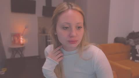 Ashley but u can call me Ash  im living with neighbor we just friends pls dont ask we not couple online show from March 30, 11:48 pm