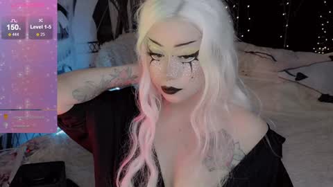 Sasha next stream December 4st  at  0000- 0030 am German time online show from January 11, 11:35 pm