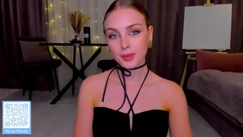 your pretty Ashley online show from February 14, 5:14 pm