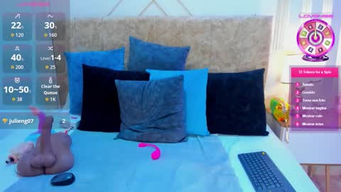 ashley online show from November 27, 4:43 pm