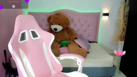 Ashley online show from February 25, 10:41 pm