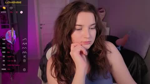   online show from October 9, 9:35 am