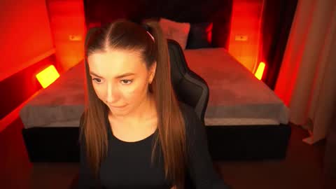 ashleybaee online show from November 27, 3:26 pm