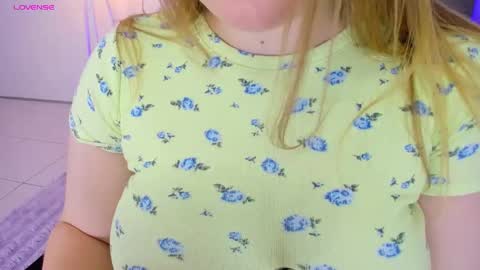 AshleyJonse online show from February 26, 6:56 am