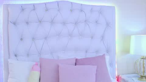 AshleyRoberh online show from December 3, 8:22 pm