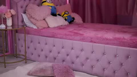 Ashley online show from September 24, 3:44 pm