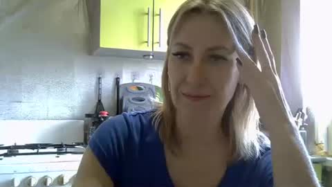 AshleyXHoney online show from October 2, 8:30 am