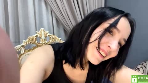 Anna online show from March 3, 7:31 pm