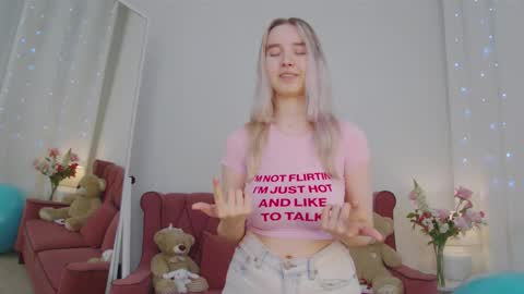 ashly_cherry online show from March 12, 11:24 am