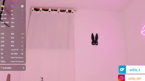 Ashly  online show from October 22, 1:05 pm