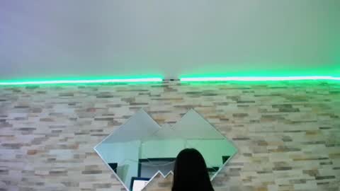 Ashlye  online show from February 20, 3:23 am