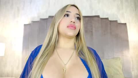 Paula Baleta  online show from January 19, 2:47 am