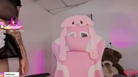 Ashly  online show from October 1, 9:53 pm