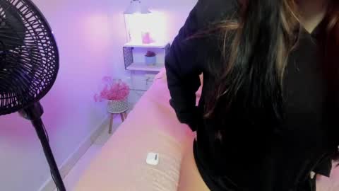 MyaFontaine online show from May 28, 5:16 am
