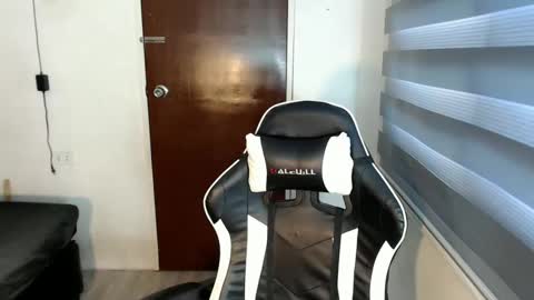 Cecily online show from January 29, 6:33 am