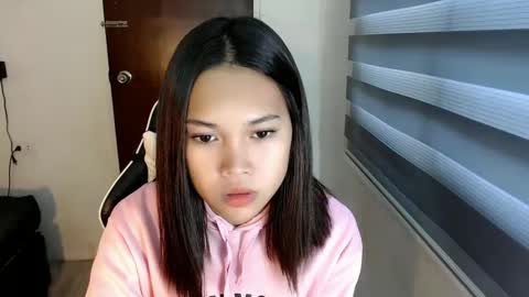 Cecily online show from January 30, 3:22 am