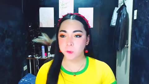 cherry online show from April 15, 11:11 am