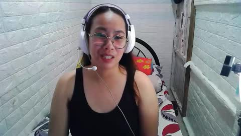 Trixie online show from October 12, 2:25 am