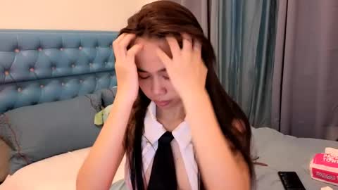 candy online show from January 4, 6:52 am