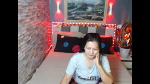 asiannosurrender online show from November 13, 1:43 pm