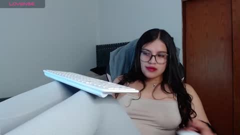 Ash online show from November 21, 2:02 am