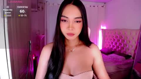 Sam online show from February 8, 1:26 pm