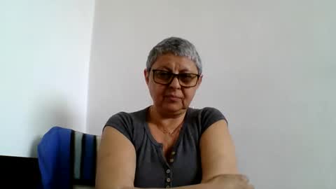 atikaarea online show from May 8, 1:36 pm